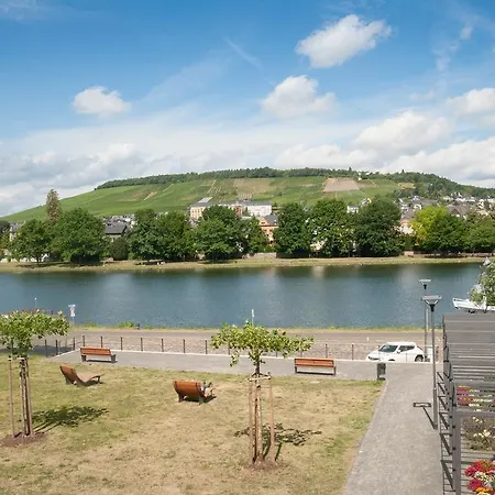 Mosella アパート *